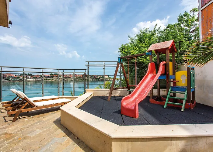 Antea - By The Sea מלון